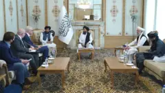 دیدار نماینده نخست وزیر بریتانیا با رهبران طالبان