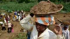 நூறுநாள்