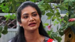 பளுதூக்கும் வீராங்கனை : இரண்டு குழந்தைகளுக்கு தாய் : பல் மருத்துவர்