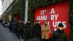 queue for shopping