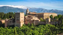alhambra, granada, spanyol