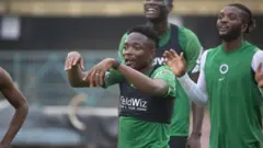 Ahmed Musa pẹlu awọn akẹgbẹ rẹ