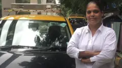 మహిళా టాక్సీ డ్రైవర్