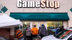 Gamestop股價暴漲：美國股市年輕散戶與華爾街鬥法顯現的「世代對抗」