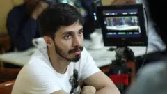 کمال خان کے ساتھ انٹرویو