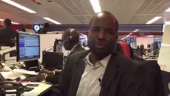 Malam Sulaiman Ibrahim, wani tsohon ma'aikacin BBC Hausa wanda kuma ya taba yin aiki tare da marigayi Isa Abba Adamu, ya bayyana shi a matsayin mutum mai jajircewa wurin aiki.