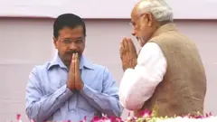 કેજરીવાલ, મોદી