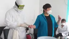 Обсервацияга жарандарды кабыл алган медиктерге каражаттар жетиштүү болбогону айтылууда