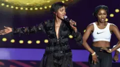 Tiwa Savage, Seyi Shay video: Beauty salon insult on Victoria Kamani beef - See 'Tiwa, Sheyi Shay' profiles