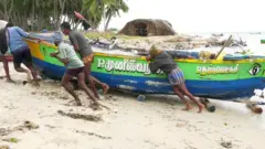 நாட்டுப் படகு மீனவர்க