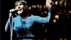 Helen Reddy