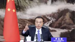 7月19日，李克強以視頻形式參加了世界經濟論壇。