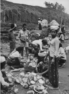 Dalam Gambar: Letusan Gunung Agung, Bali, Tahun 1963 - BBC News Indonesia