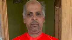 নিহত রফিকুল ইসলাম ৩৬/৩৭ বছর ধরে যুক্তরাজ্যে বসবাস করেন।