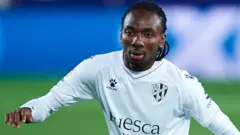 Kelechi Nwakali in action for Huesca