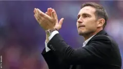 Lampard yakiniye Chelsea imikino 648 atwarana nayo ibikombe 11 bikomeye