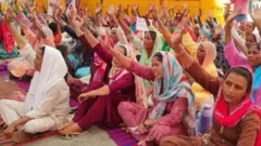 अमृतसर में प्रदर्शन कर रहे ईसाई समुदाय के लोग