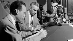 Đài Tiếng nói Hoa Kỳ -VOA thành lập từ 1942