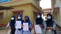 Ikibazo cagiye kuja hejuru mu gihugu inyuma y'aho abakobwa batandatu batanguriye imyiyerekano kw'ishure ryisumbuye mu karere ka Udupi