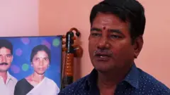 மகளுக்கு தாயாக இருக்கும் தந்தை