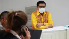 สุนทร