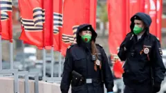 полицейские в Москве