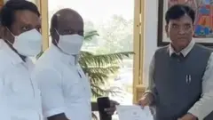 தமிழக அமைச்சர்
