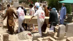 اموات