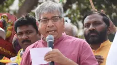 प्रकाश आंबेडकर