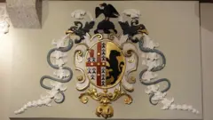 Внутреннее помещение замка на горе Святого Михаила