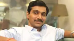 ప్రతీక్ గాంధీ