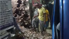 রাধাকান্ত মন্দিররে সীমানা প্রাচীর
