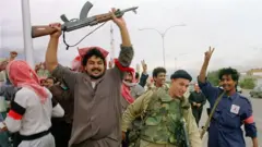 কুয়েত মুক্ত হওয়ার পর প্রতিরোধ যোদ্ধাদের উল্লাস