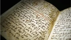 كيف دعم مدونون الحي بكتابات عمرها قرون؟