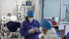 بحران شیوع کرونا در ایران؛ معاون وزیر بهداشت می‌گوید: وضعیت، در بعضی استان‌ها 'شبه انفجاری' است
