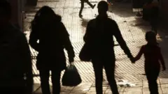 Ike dị na mmekọ mmadụ n'ibe ya