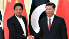 शी जिनपिंग आणि इम्रान खान