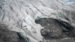 ریزش یخچال در نروژ