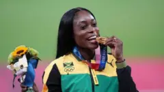 ኣትሌት ኢሌን ቶምፕሶን -ሄራህ፡