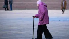 пенсионерка