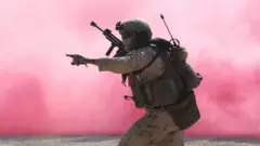 UAE serviceman during military drill in Abu Dhabi (11/01/22)