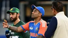 2025 ఆసియా కప్ సూపర్-4 మ్యాచ్‌లో పాకిస్తాన్‌ను ఆరు వికెట్ల తేడాతో భారత్ ఓడించింది