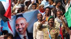 Yemen'de Suudi destekli koalisyon: BAE destekli ayrılıkçıların lideri ülkeden ayrıldı