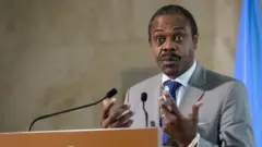 Ana tuhumar Oly Llungu da laifukan cin hanci