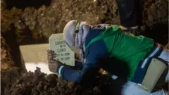 Индонезияда дафн