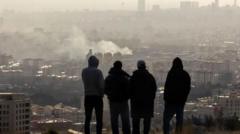 Maxay Iiraaniyiintii aan la hadalnay ka yiraahdeen usbuucii ugu horreeyay ee dagaalka?