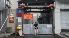 A temporarily closed community is seen in Chengdu, Sichuan province, China, on Sept 2, 2022. Chengdu began static management today because of the epidemic.