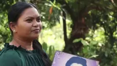 મહિલા