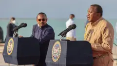 Ministira Muummee Abiy Ahimadiifi Pireezidant Uhuuruu Keeniyaattaa Buufata doonii Laamuutti