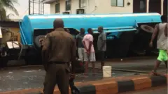 Gwomgworo dara n'Ọka